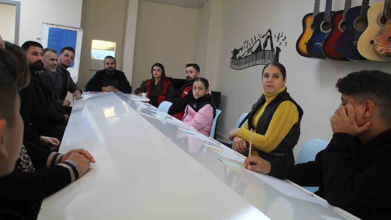 Şırnak'ta Deneyap Çalıştayı: Gençlerin teknoloji yetkinlikleri değerlendirildi