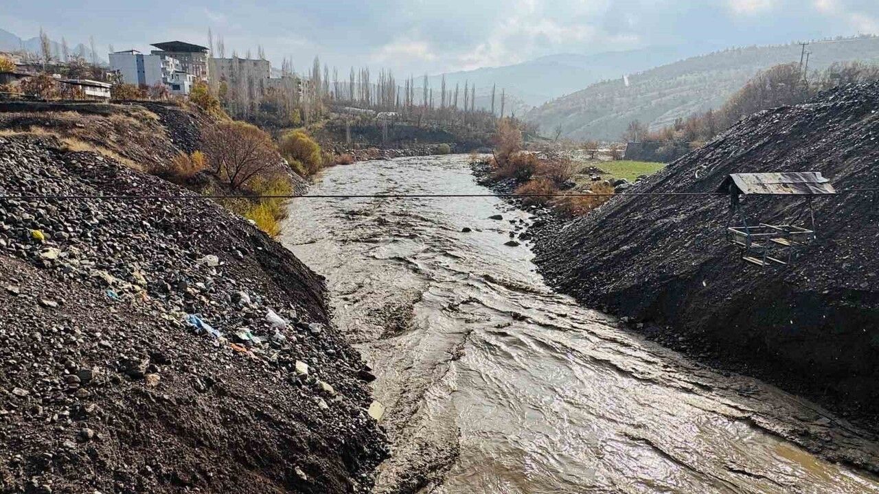 Şırnak'ta yağışlar Hezil ve Habur Çaylarında debi artışına neden oldu