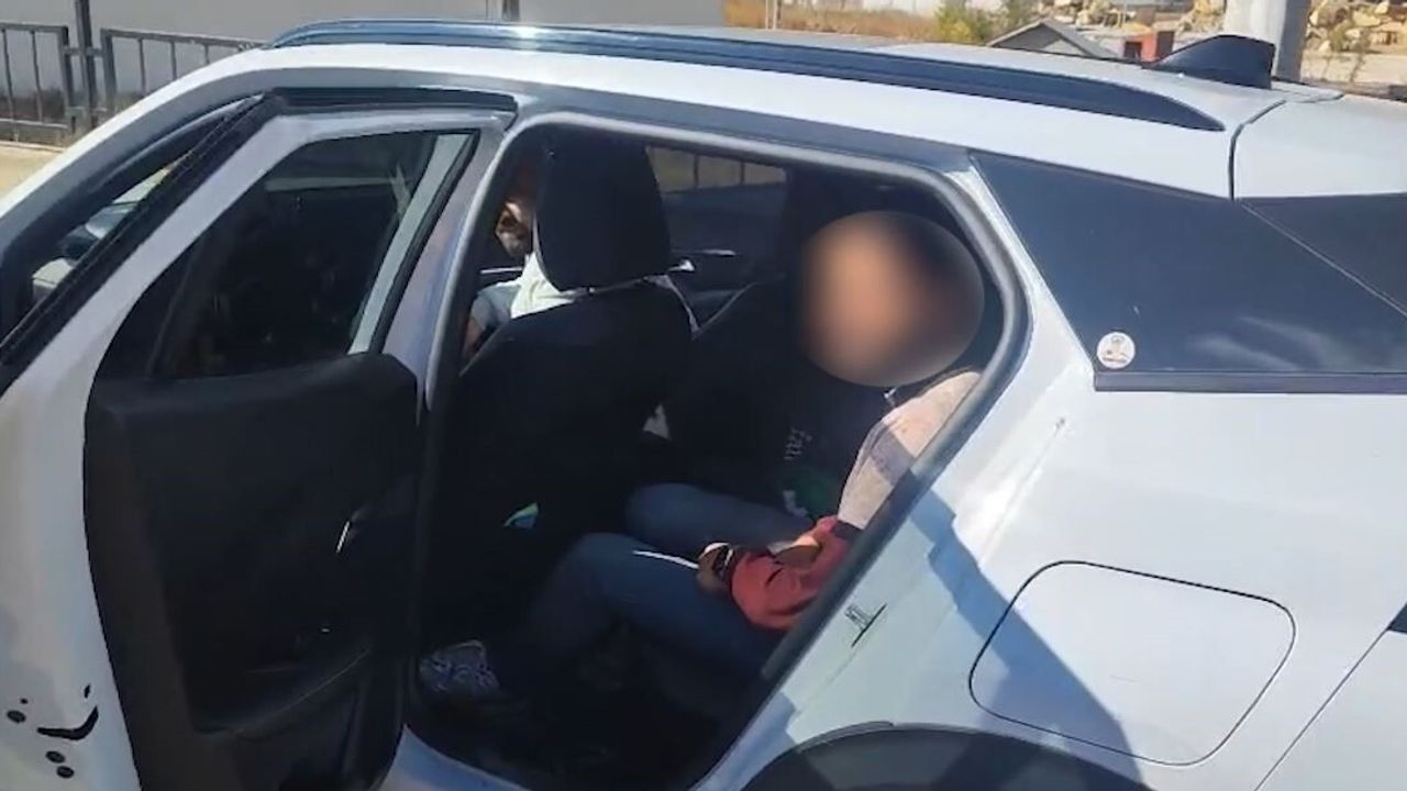 Sivas’ta 14 Operasyonda 83 Kaçak Göçmen ve 18 Şüpheli Yakalandı