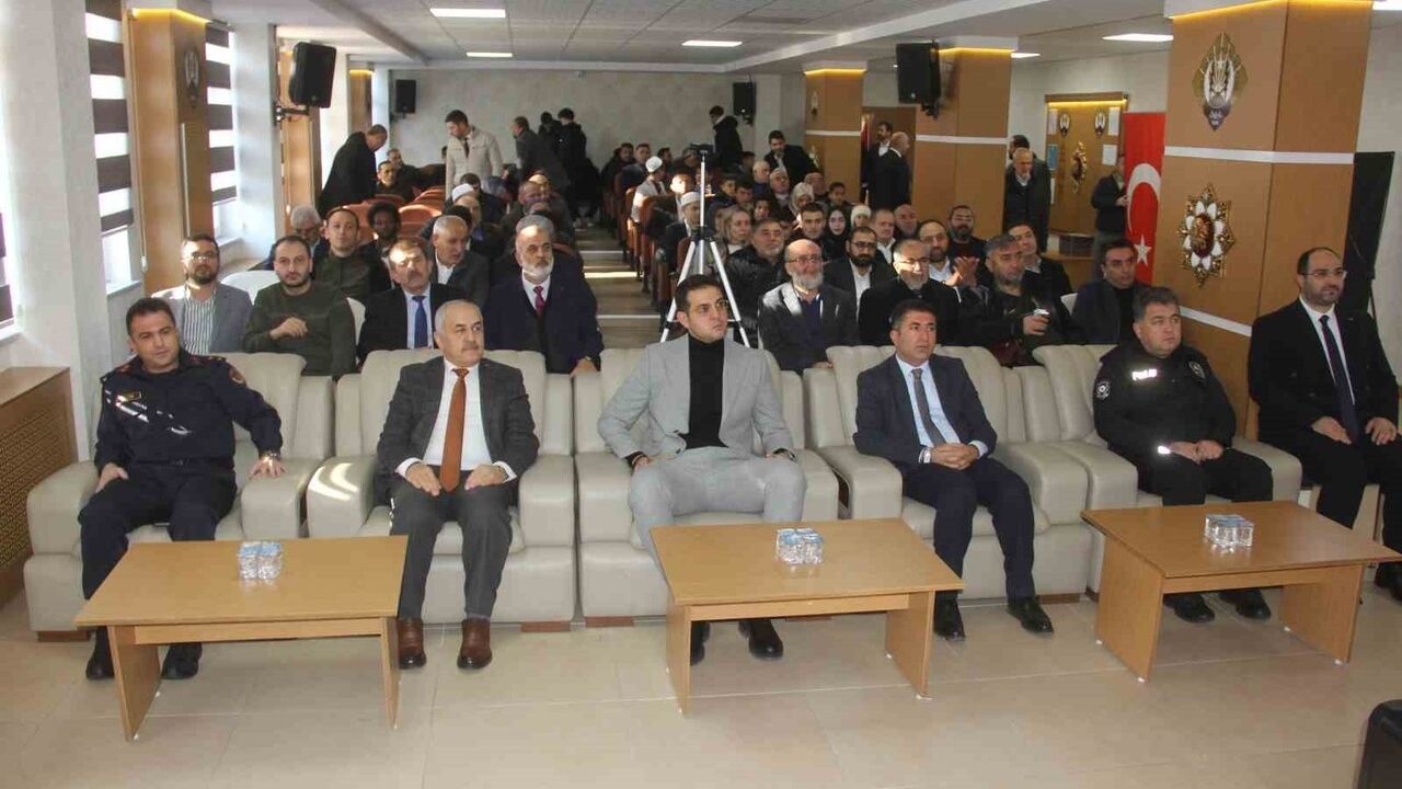 Sivas Zara'da Genç Bilaller ve Genç Muhafızlar il finalleri düzenlendi