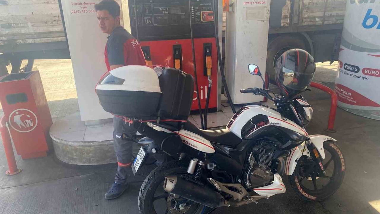 Sivaslı motosiklet sürücüsü iddiayı kanıtlamak için 125 cc ile yaklaşık 1.200 km yol yaptı