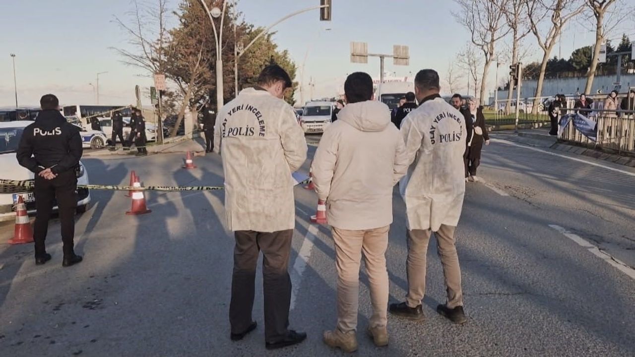 Sultangazi'de 16 yaşındaki öğrenciye otobüs durağında silahlı saldırı; şüpheli gözaltında