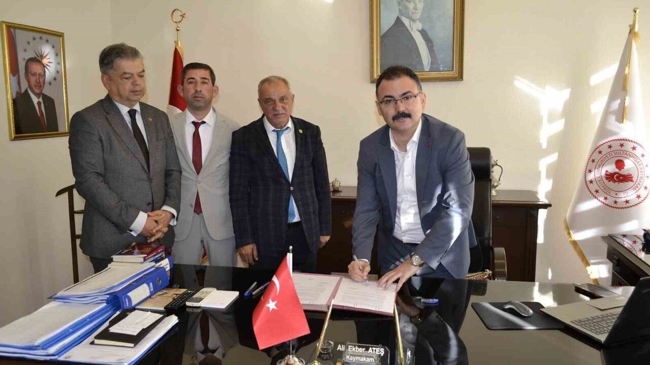 Sultanhisar'da öğrenciler uygulamalı eğitim alacak: Evcil Hayvan Mama Üretim Atölyesi kuruluyor