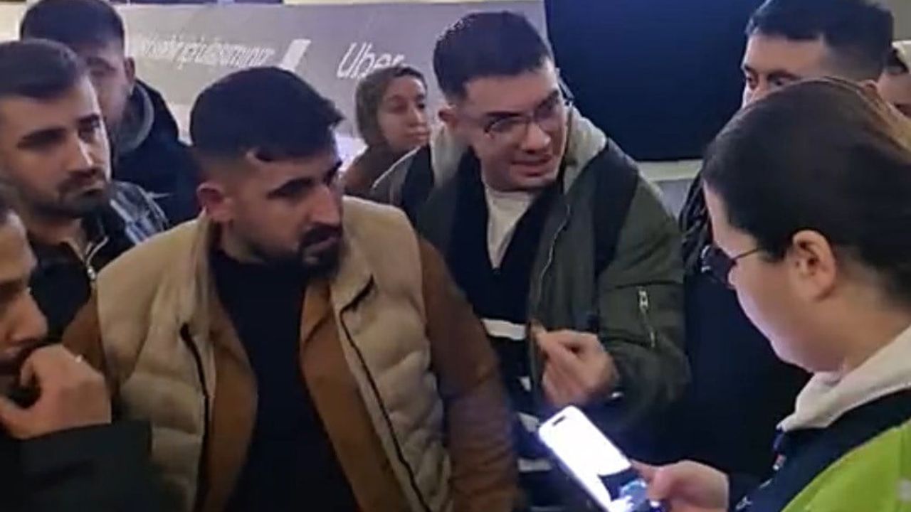 SunExpress İzmir–Diyarbakır seferi kar nedeniyle geri döndü; yolcular 12 saatten fazla bekledi