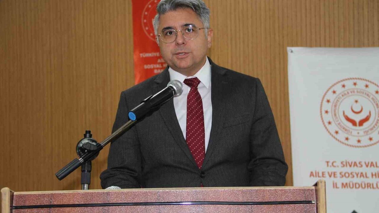 Suşehri'de 'Koruyucu Aile' Programı: Bilgilendirme ve Farkındalık Toplantısı