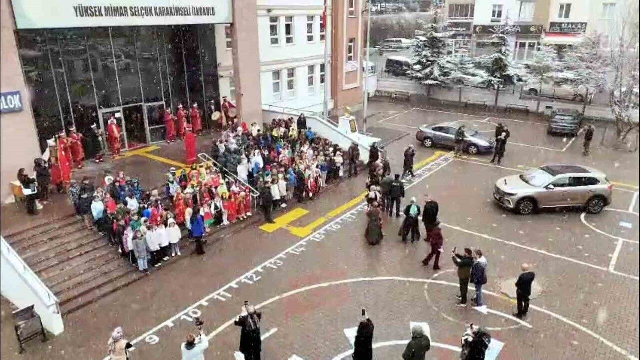 Talas'ta minik öğrenciler 12-18 Aralık Yerli Malı Haftası'nı etkinliklerle kutladı