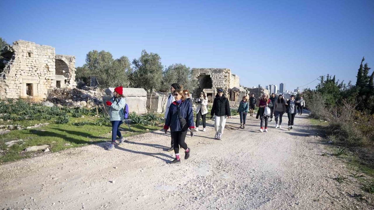 Tarihi Kilikya Yolu yürüyüşleri Mersin'de doğa ve kültür turizmini canlandırıyor