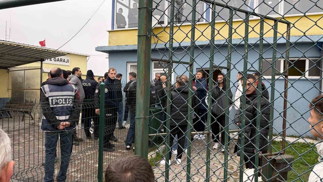 Taşkıranlar Kapaklı 59 – Tekirdağ Karadenizspor: 5 kırmızı kartla maç ertelendi