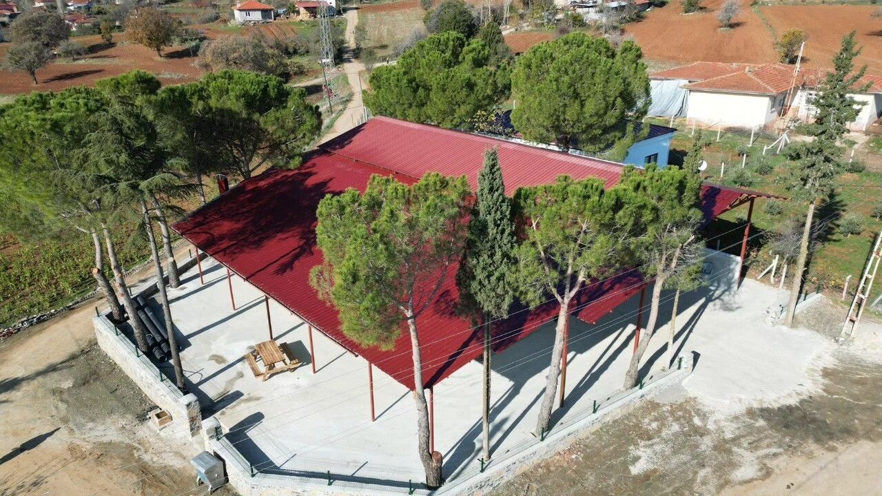 Tavas Belediyesi, Güzelköy Pazaryerini Toplu Etkinliklere Uygun Hale Getirdi