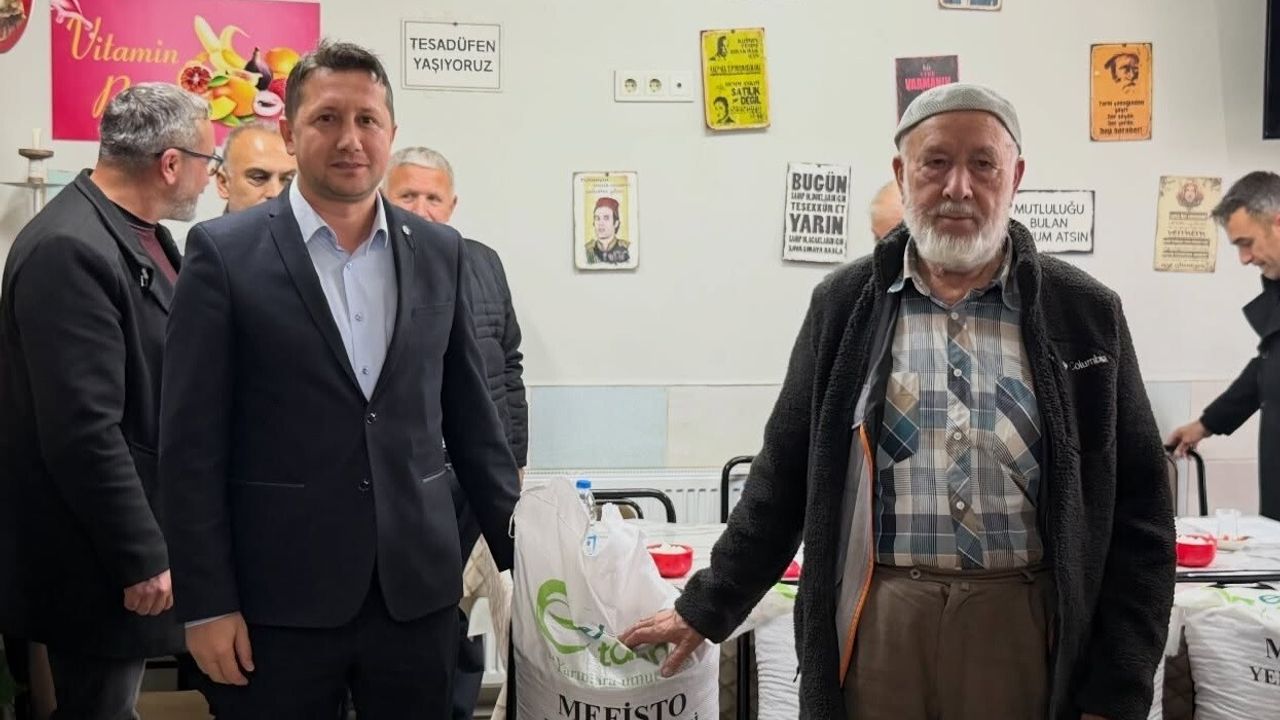 Tavşanlı’da üreticilere yem bitkisi desteği: tohum ve gübre dağıtımı yapıldı