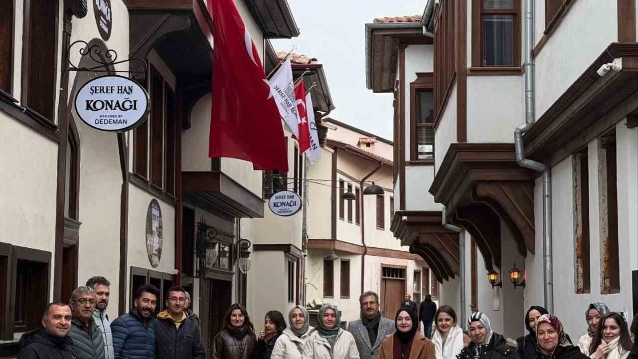 Tavşanlı Öğretmenlerine Kütahya'da 'Şehir ve Kültür' Gezisi