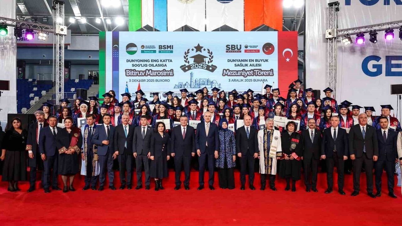 TBMM Başkanı Kurtulmuş, Ebu Ali İbn Sina Buhara Tıp Enstitüsü Mezuniyet Töreni'ne Katıldı