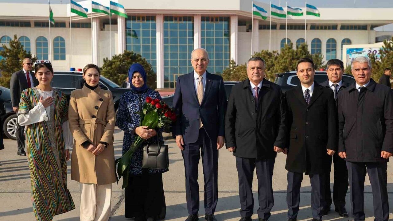 TBMM Başkanı Numan Kurtulmuş Özbekistan'a geldi: Buhara'da mezuniyet törenine katılacak