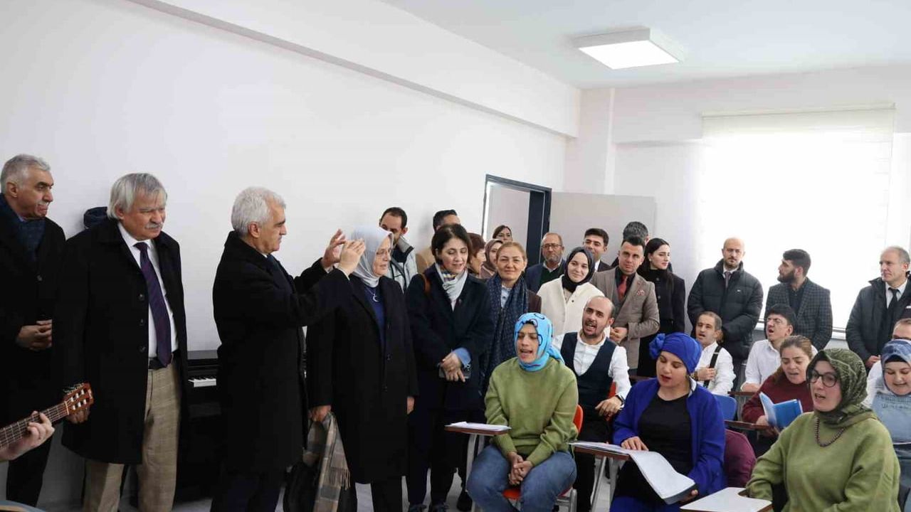 TBMM Engelli Bireylerin Sorunlarını Araştırma Komisyonu Erzurum Engelsiz Yaşam Merkezinde İnceleme Yaptı