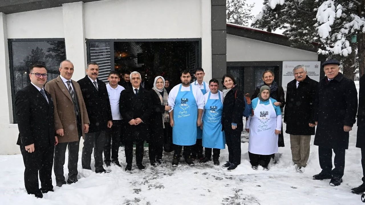 TBMM Engelli Komisyonu, Erzurum'daki Aile Yaşam ve Engelsiz Yaşam Merkezlerini İnceledi