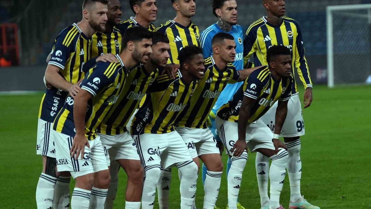 Tedesco, Başakşehir karşısına Galatasaray 11’ine göre 6 değişiklikle çıktı