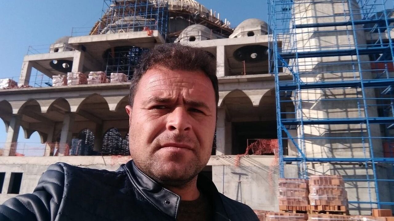 Tekirdağ Kapaklı'da Ravza Camii inşaatında iskeleden düşen işçi yaşamını yitirdi