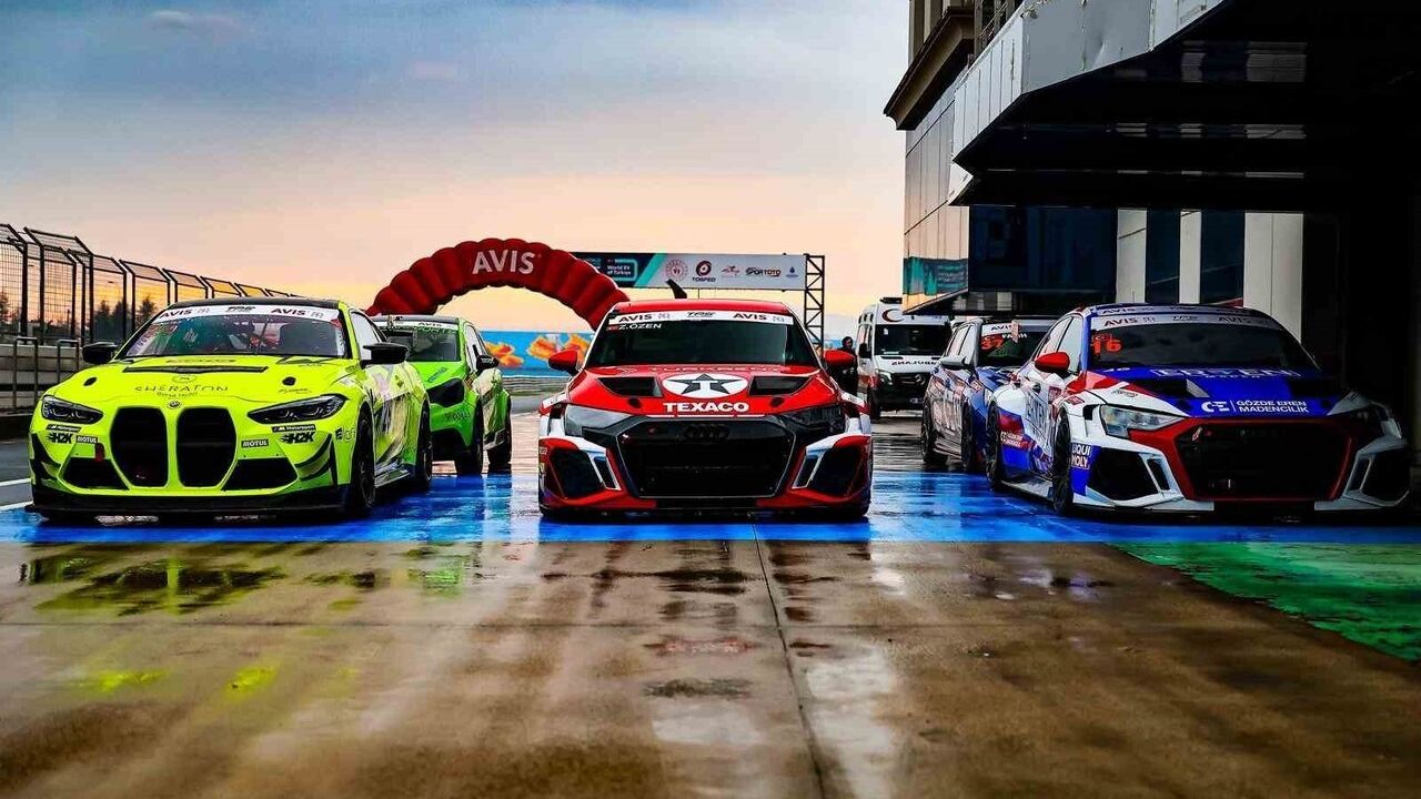 Texaco Team AMS, AVIS 2025 Türkiye Pist Şampiyonası'nda Üç Şampiyonluğu Kazandı