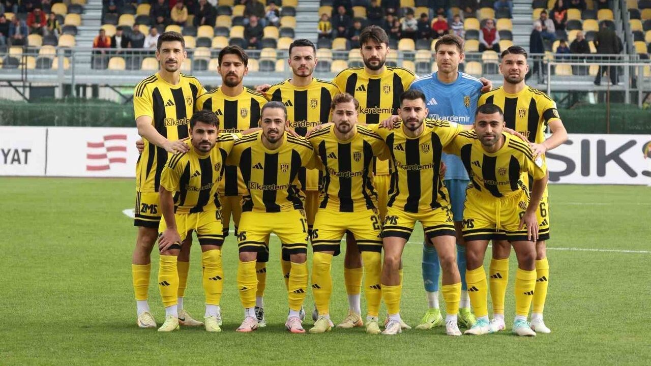 TFF 2. Lig Kırmızı Grup 14. Hafta: Aliağa FK 3 - Kırklarelispor 0