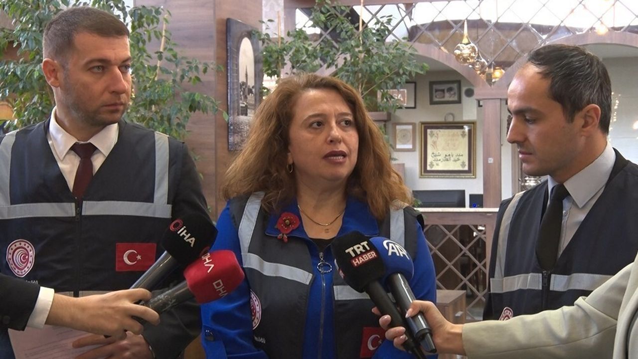 Ticaret Bakanlığı, Ankara Çankaya'da kafe ve restoranlarda tarife denetimi yaptı