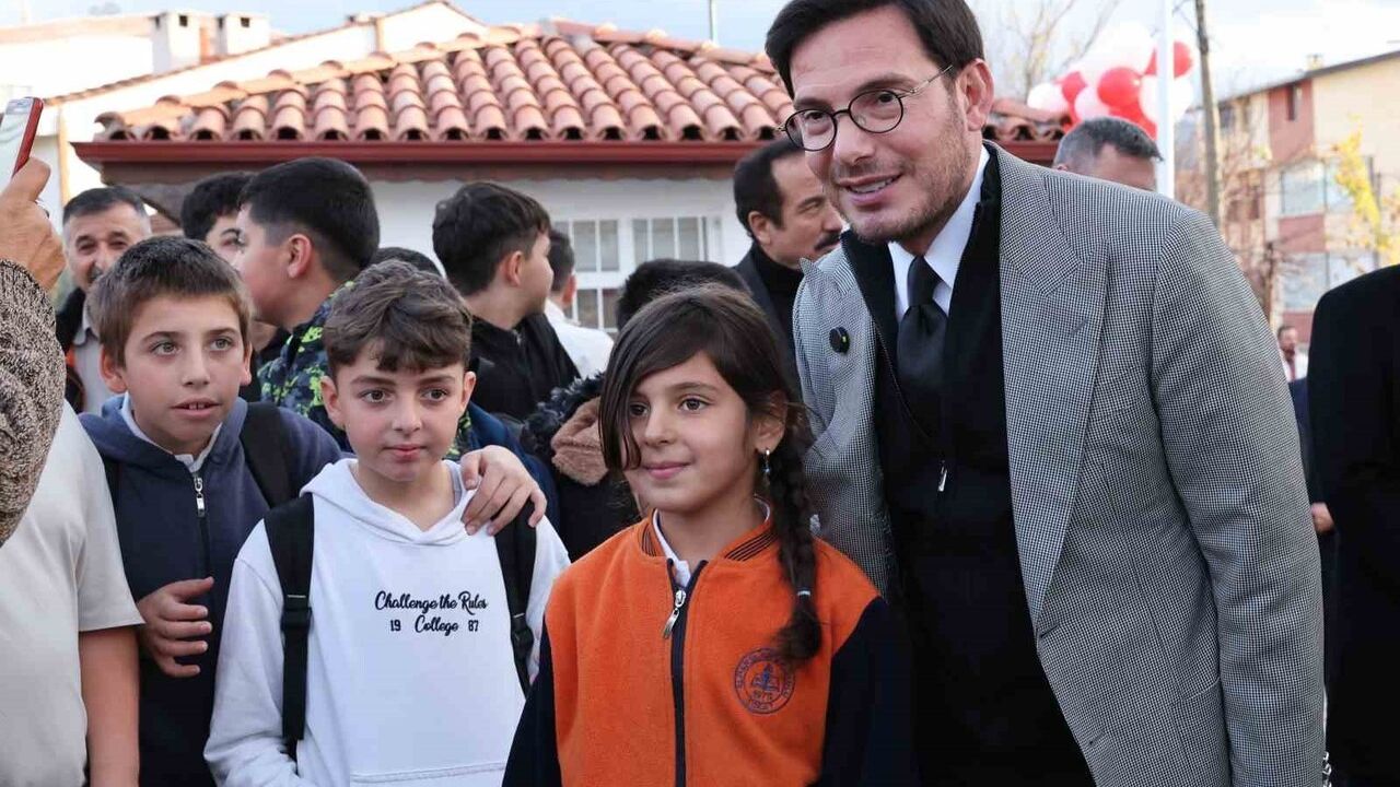 Tokat Belediyesi Bahçelievler Mahallesi Muhtarlık Hizmet Binasını Yeniledi