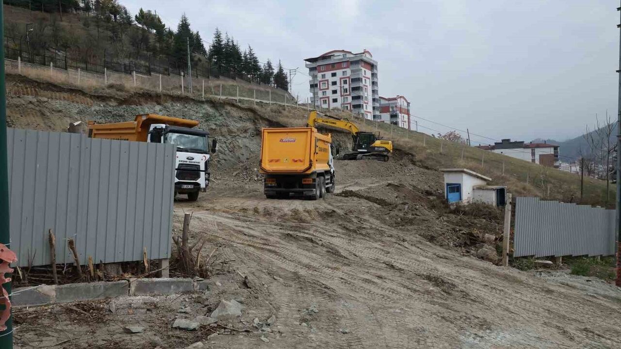 Tokat'ta Kaleardı Mahallesi'nde kentsel dönüşüm başladı: Hafriyat 15 günde tamamlanacak hedefi