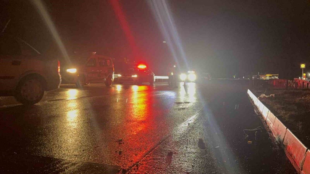 Tokat’ta yolun karşısına geçmek isterken otomobilin çarpması sonucu yaşlı adam hayatını kaybetti