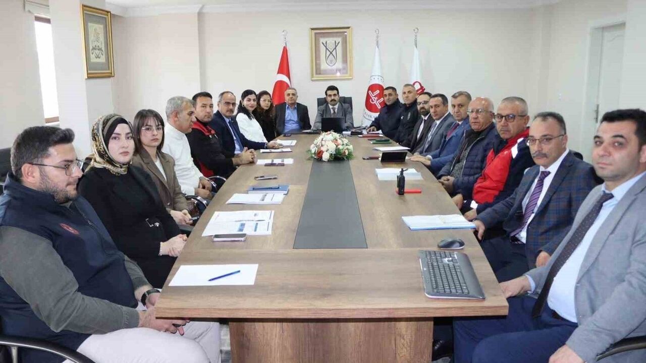 Tomarza’da Afet Koordinasyon Kurulu Toplantısı Kaymakam Selim Eser Başkanlığında