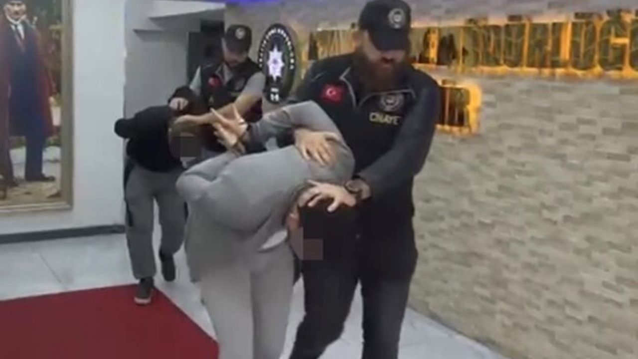 Torbalı'da miras cinayeti: Ailesini öldürüp intihar süsü veren şüpheli tutuklandı