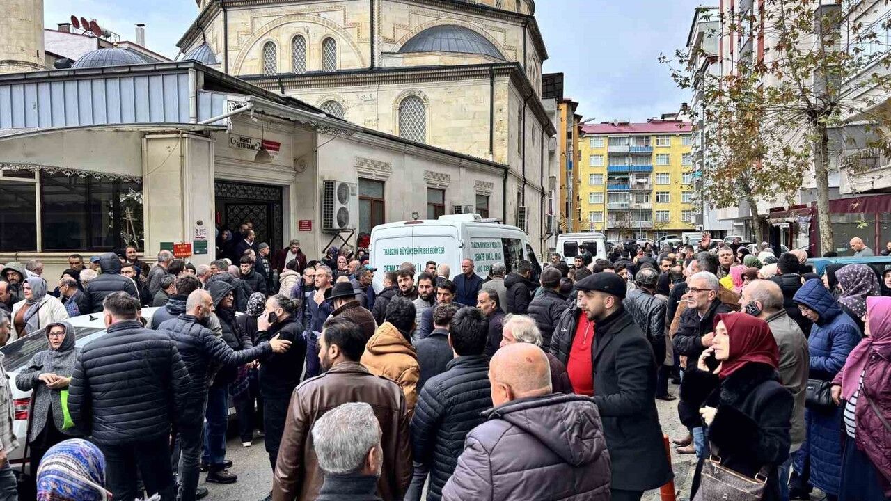 Trabzon'da ev temizliği sırasında fenalaşan 34 yaşındaki kadın hayatını kaybetti