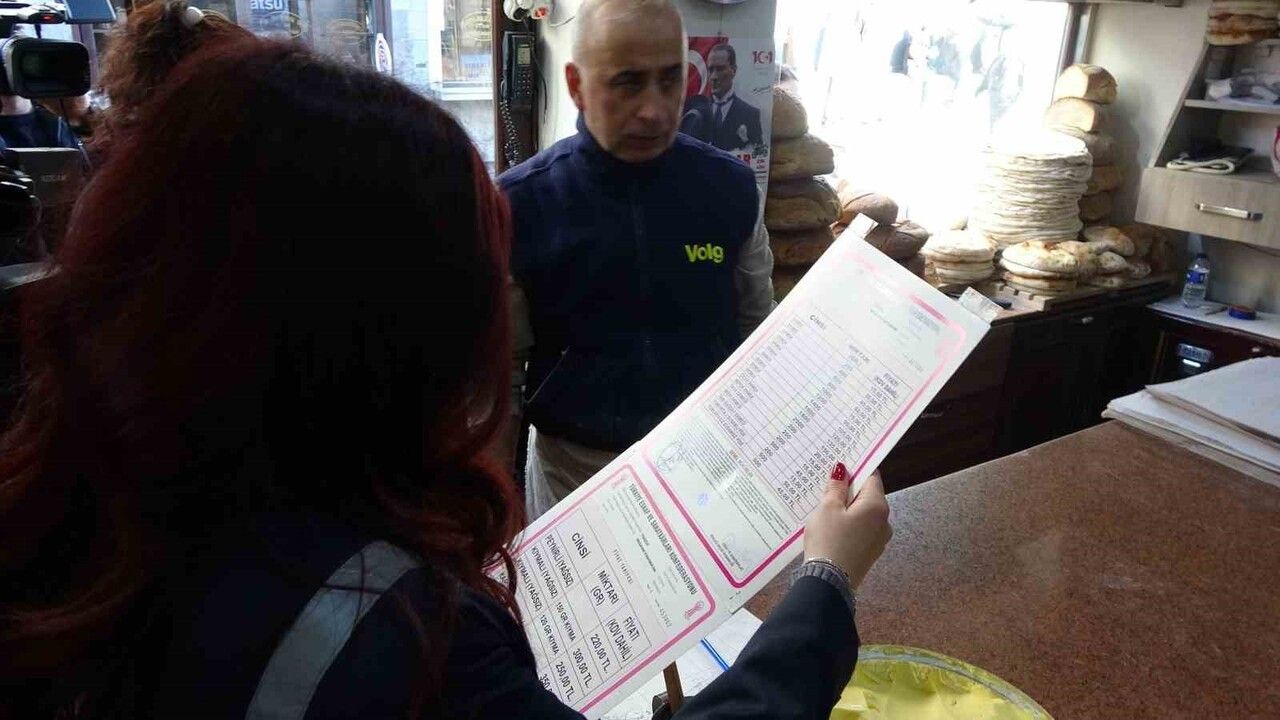 Trabzon'da Ortahisar fırınlarına gramaj ve fiyat etiketi denetimi