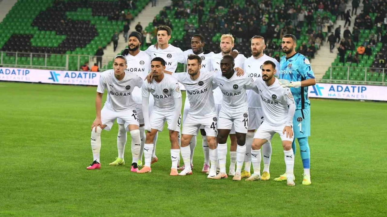 Trendyol 1. Lig 19. Hafta: Manisa Futbol Kulübü, Sakaryaspor'u 2-0 Mağlup Etti