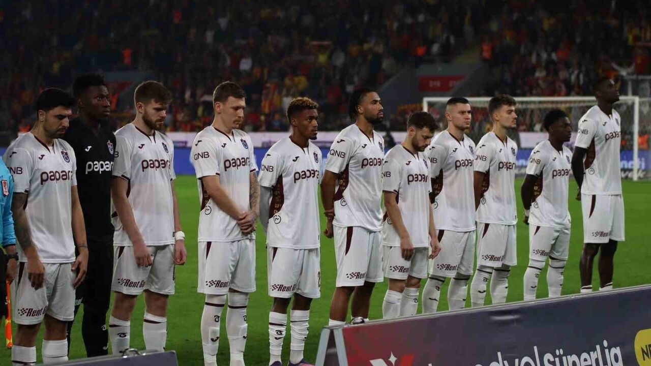 Trendyol Süper Lig 15. Hafta: Göztepe - Trabzonspor 0-0 (15')