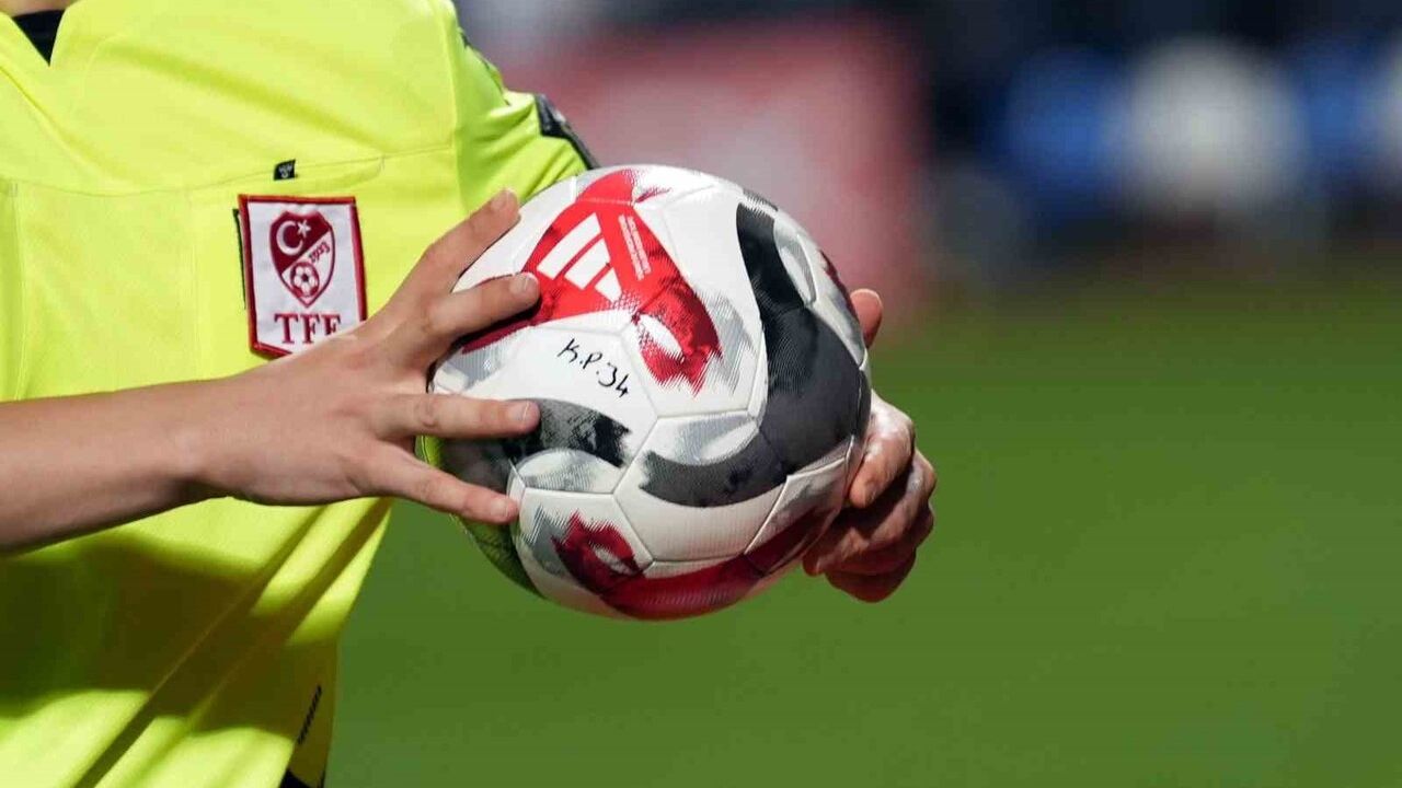 Trendyol Süper Lig 15. hafta hakemleri açıklandı