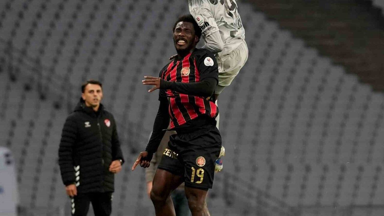 Trendyol Süper Lig 16. Hafta: Fatih Karagümrük 0-0 Kocaelispor — İlk Yarı Özeti