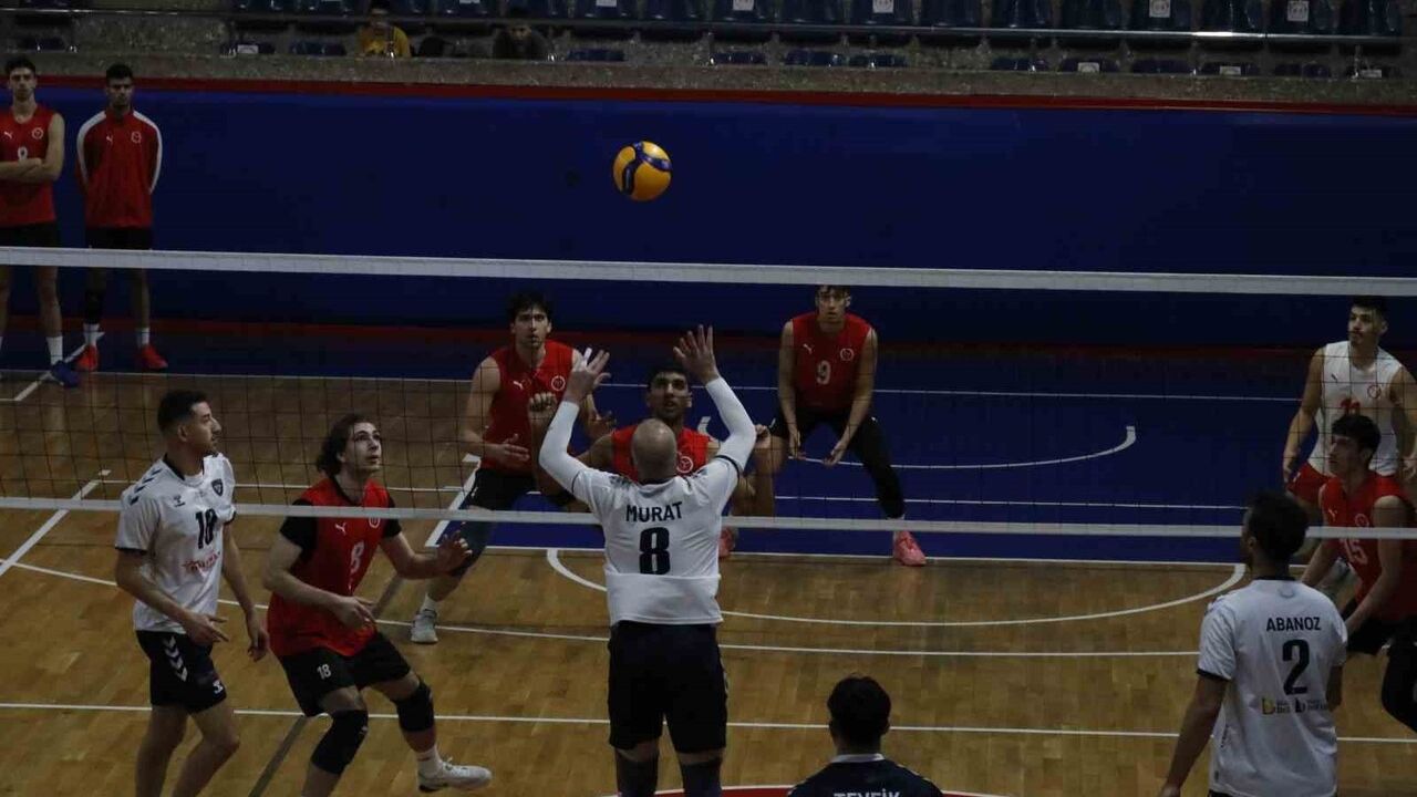 TVF Erkekler 1. Lig: Düzce Belediyesi Spor Akademisi 3-2 TVF Spor Lisesi