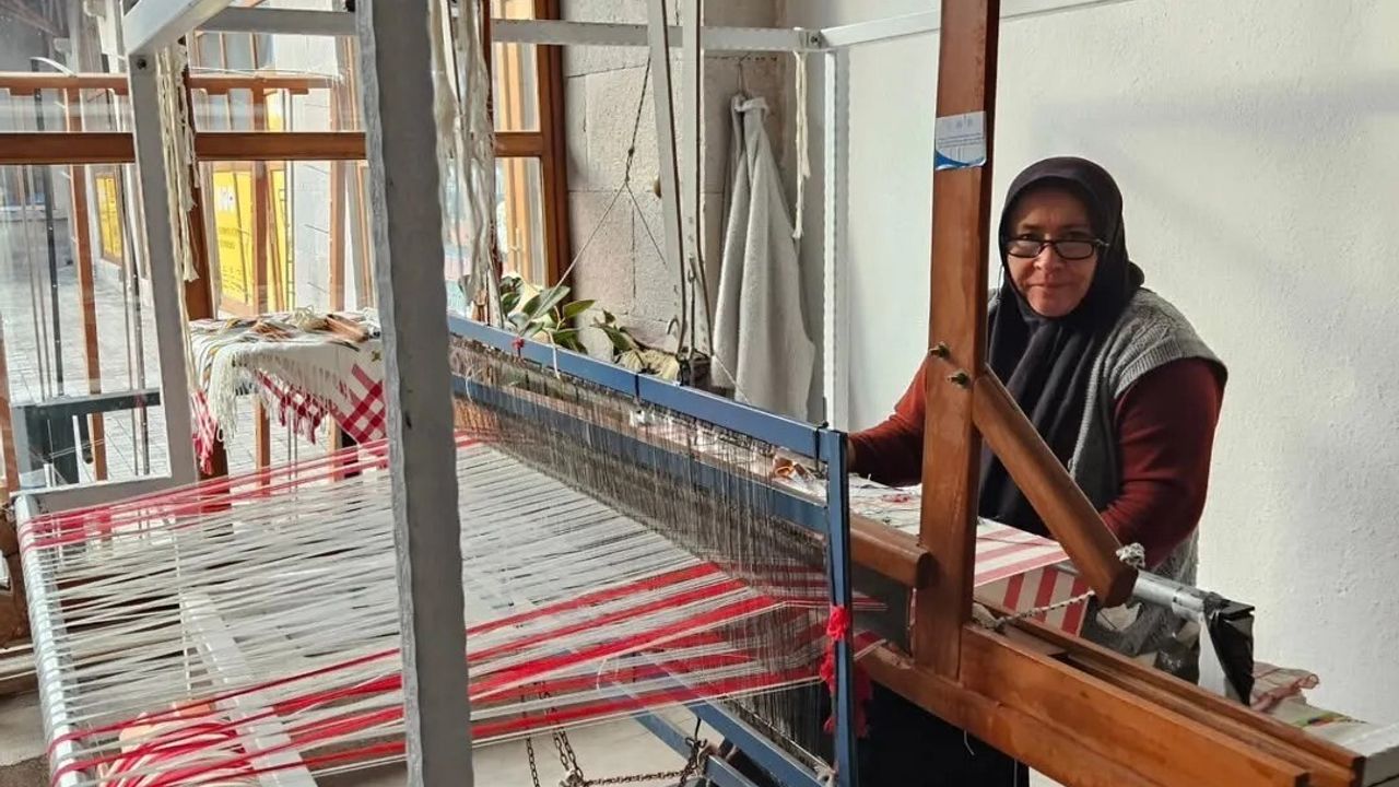 Üniversiteli gençler Sinop’un kültürel değerlerini yerinde inceledi