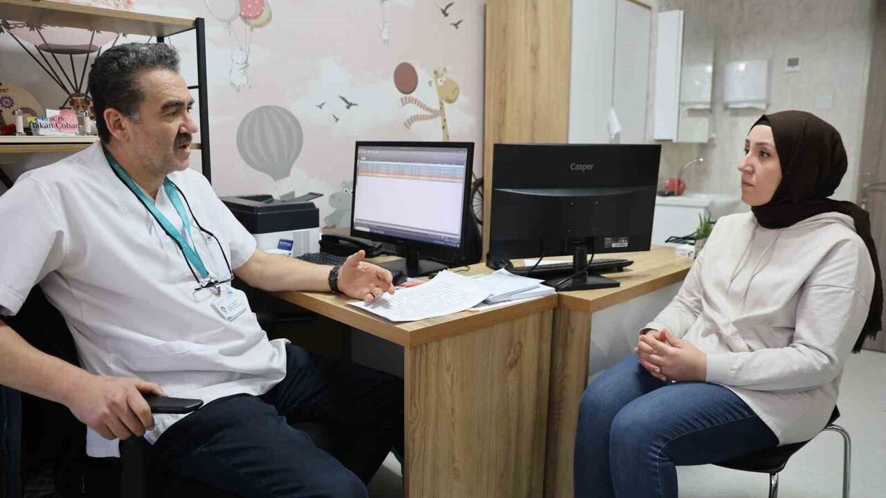 Uzm. Dr. Hakan Çoban: Anne sütü çocuklarda aşı görevi görüyor