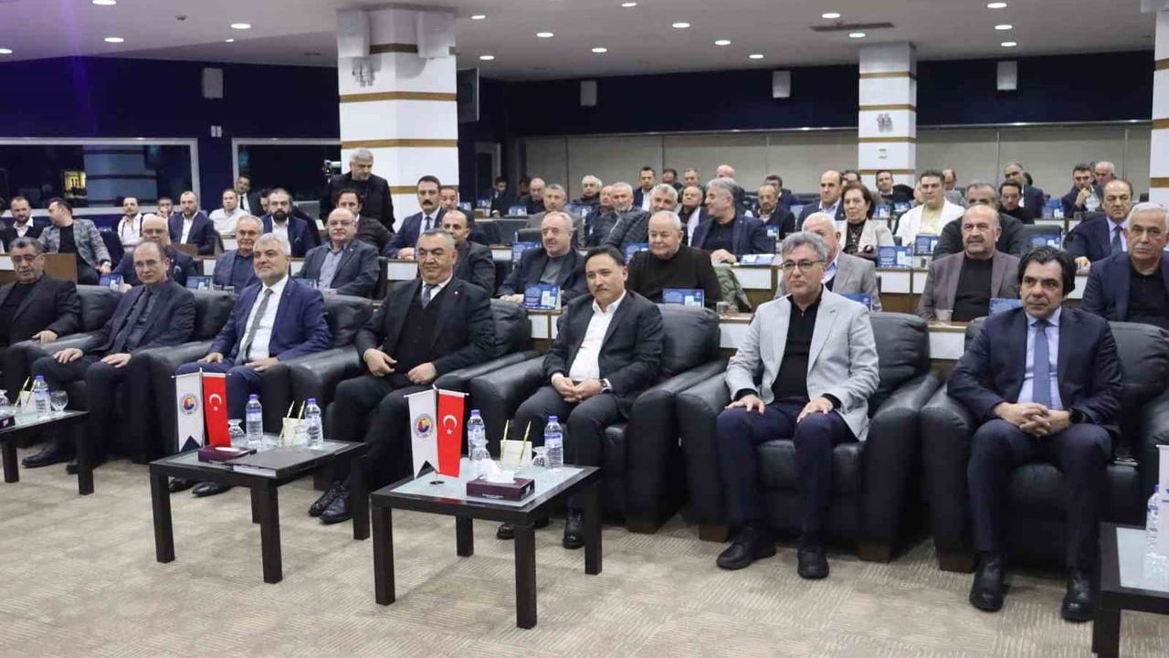 Vali Çiçek: Kayseri'ye yapılacak Uzay, Havacılık ve Savunma İhtisas OSB Sanayi Bakanlığı onayını aldı