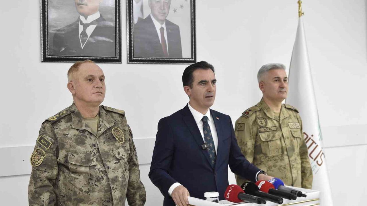 Vali Karakaya, 2025 yılında Bitlis’te asayiş ve güvenlik çalışmalarını değerlendirdi