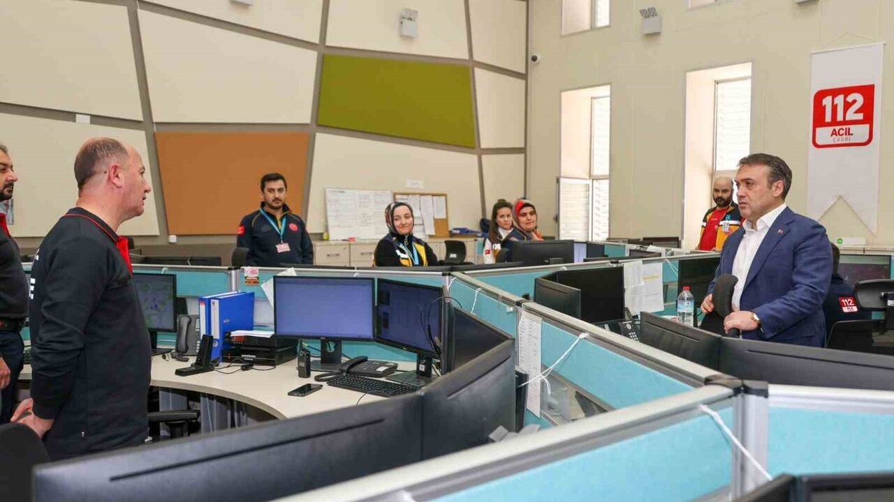 Vali Sözer, 112 Acil Çağrı Merkezi ve GAMER'de incelemelerde bulundu