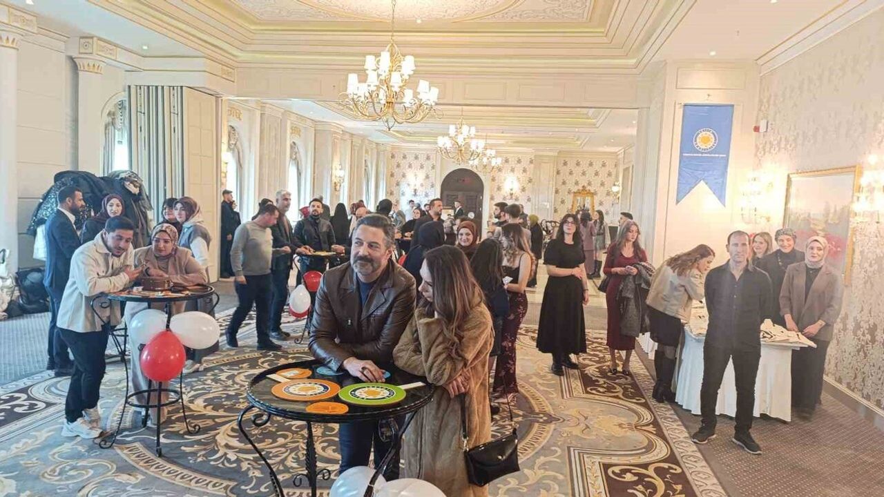 Van'da TEGV gönüllüleri Dünya Gönüllüler Günü'nü kutladı