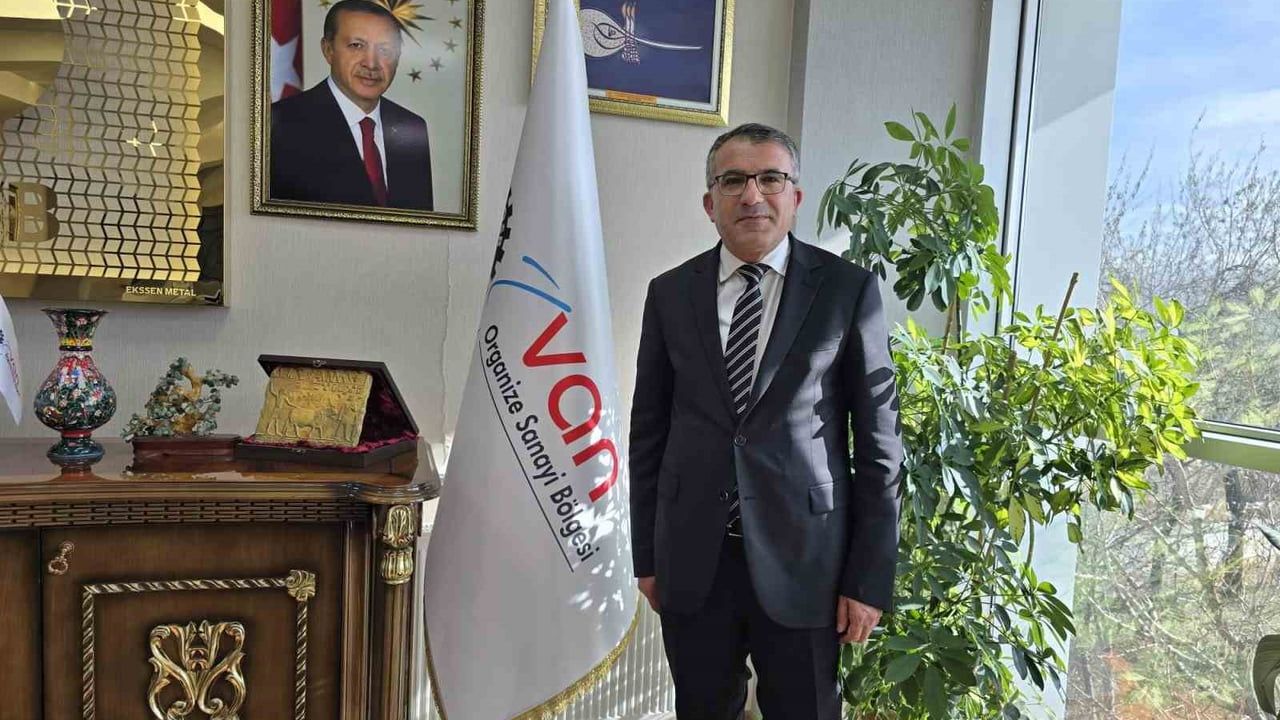 Van OSB Başkanı Memet Aslan’dan Regaip Kandili mesajı