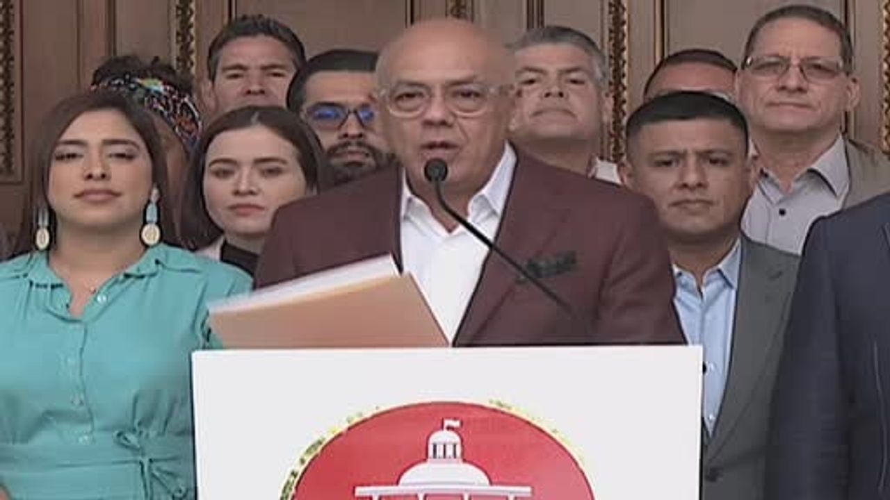 Venezuela Meclisi, ABD'ye Karşı 'Korsanlık ve Abluka' Yasa Tasarısını Oybirliğiyle Kabul Etti