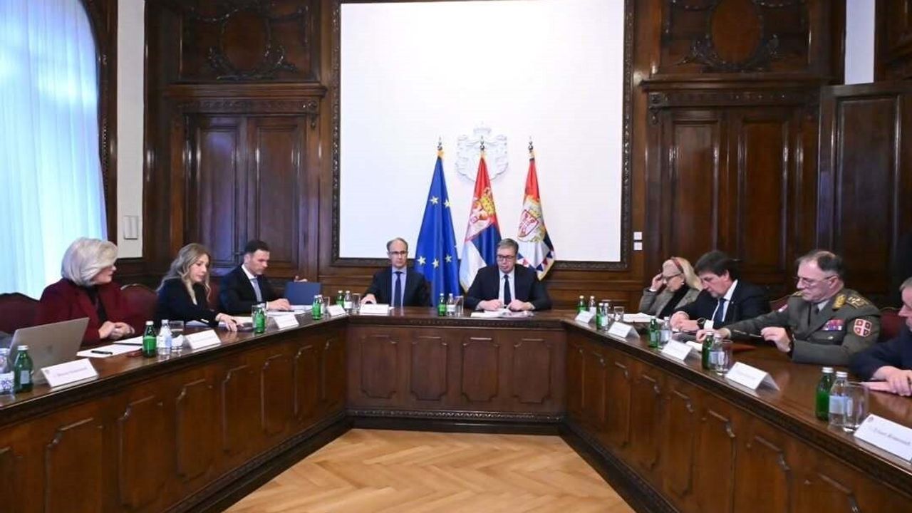 Vucic: ABD’den NIS için yaptırım muafiyeti alınamadı, Pancevo rafinerisi kapanma riskiyle karşı karşıya