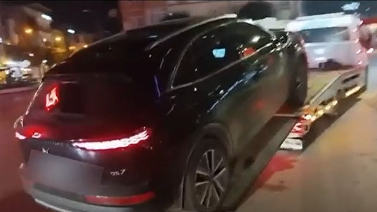 Yalova'da çakar taktıran sürücüye 276 bin 344 lira ceza; ehliyet ve araç 30 gün trafikten men