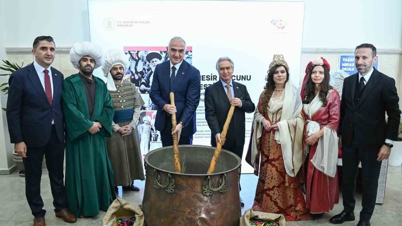 Yaşayan Miras Okulu Projesi Ankara'da tanıtıldı: Bakan Ersoy ile Mesir Macunu karımı