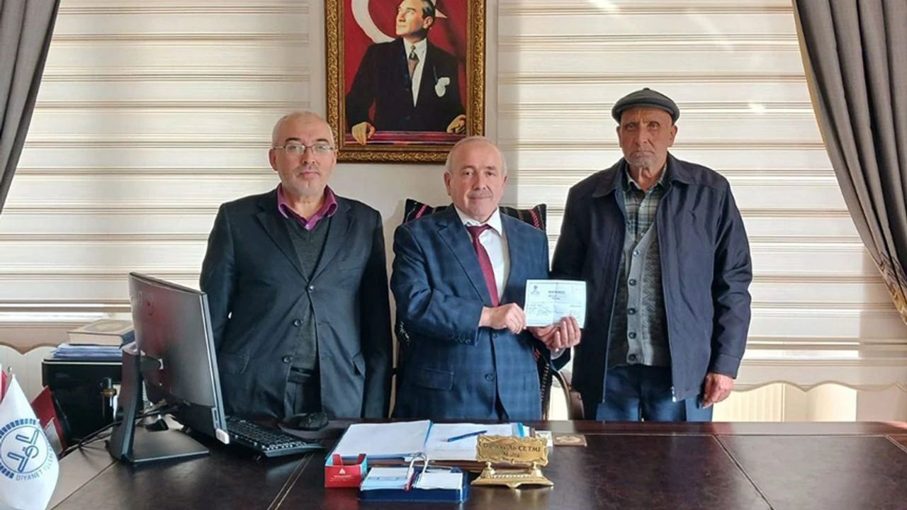 Yatağanlı hayırsever Kazım Topal'dan Gazze'ye 100 bin TL bağış