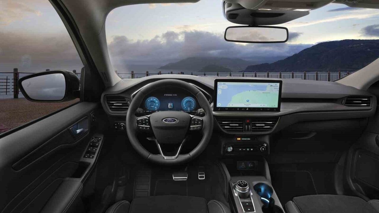 Yeni Ford Kuga Active X Türkiye'ye Geliyor: Tasarım, Teknoloji ve Motor Özellikleri