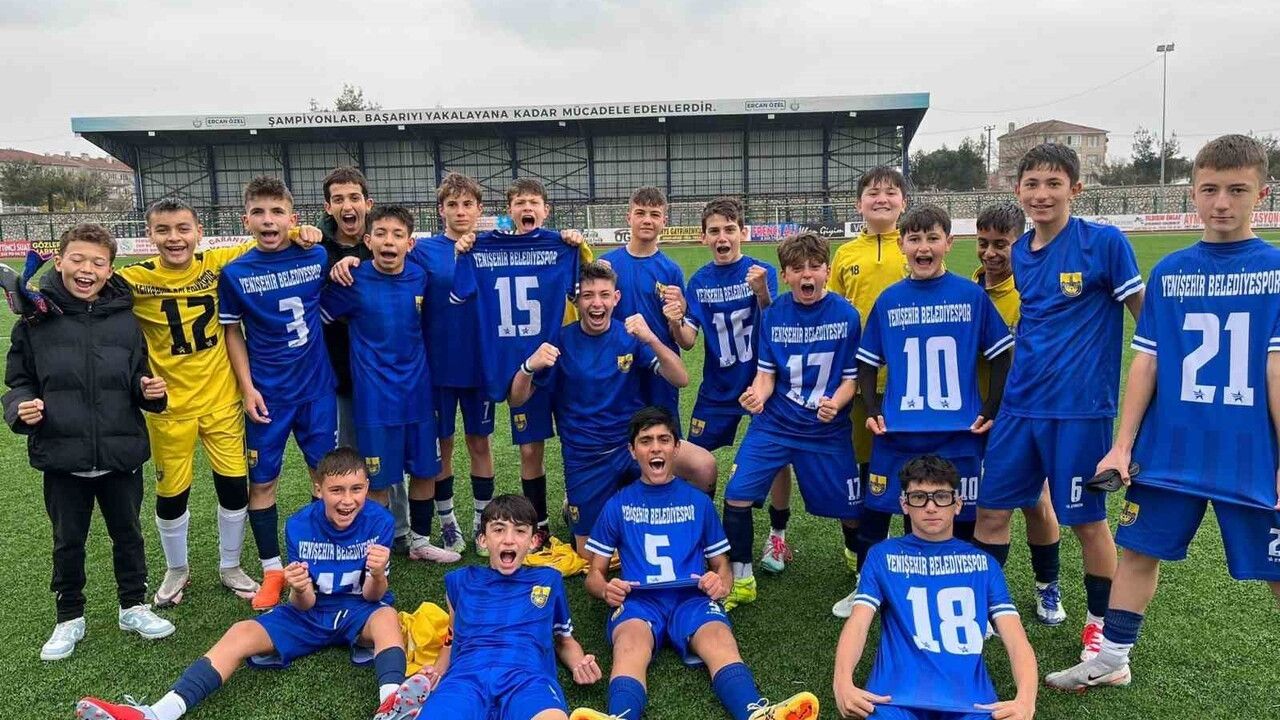 Yenişehir Belediyespor takımları ilçe desteğiyle yükseliyor
